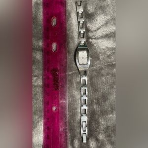 Fossil F2 Stainless Steel Silver Women’s Watch